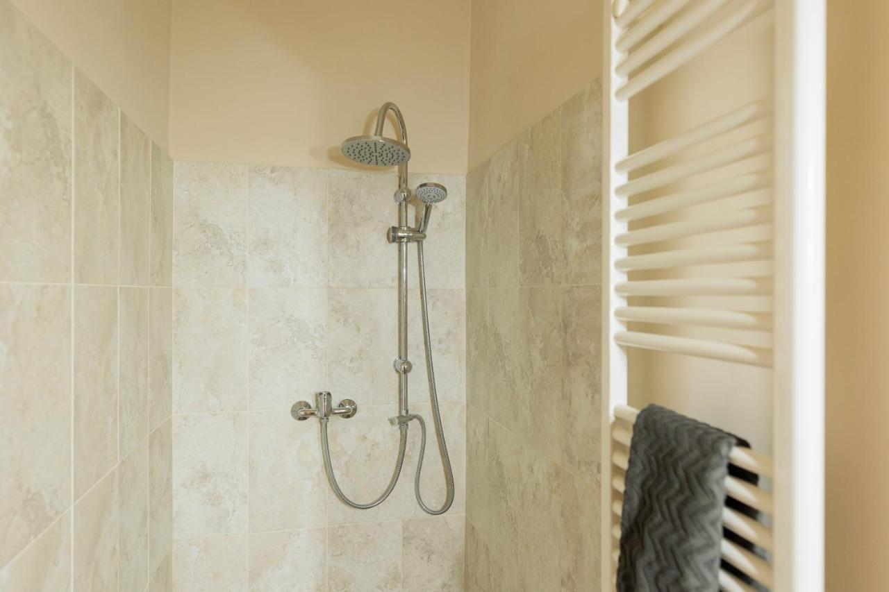 Cozy Apartment In The Historical City Center Τιμισοάρα Εξωτερικό φωτογραφία