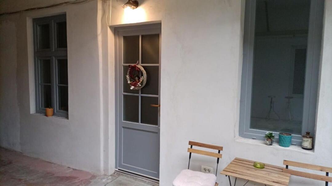 Cozy Apartment In The Historical City Center Τιμισοάρα Εξωτερικό φωτογραφία